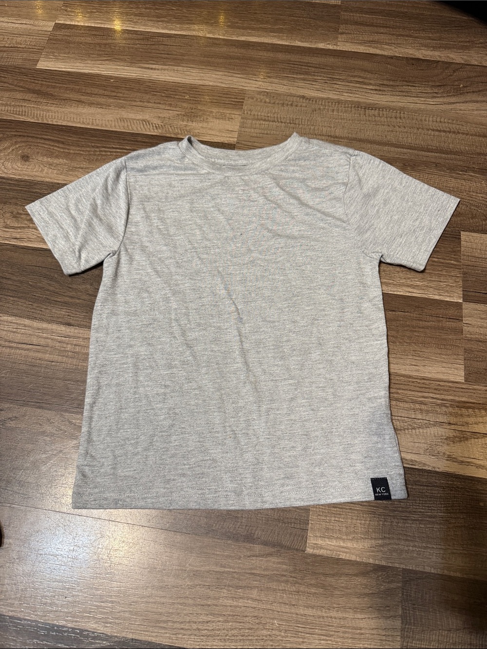 Kenneth Cole boys Crew Neck Short Sleeve Tee - Light Gray size 5/6